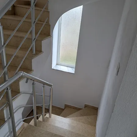 7 Villa Durres
